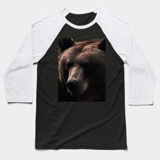 A brown bear in nature that looks cute and cuddly looks warm. ส่ง Baseball T-Shirt